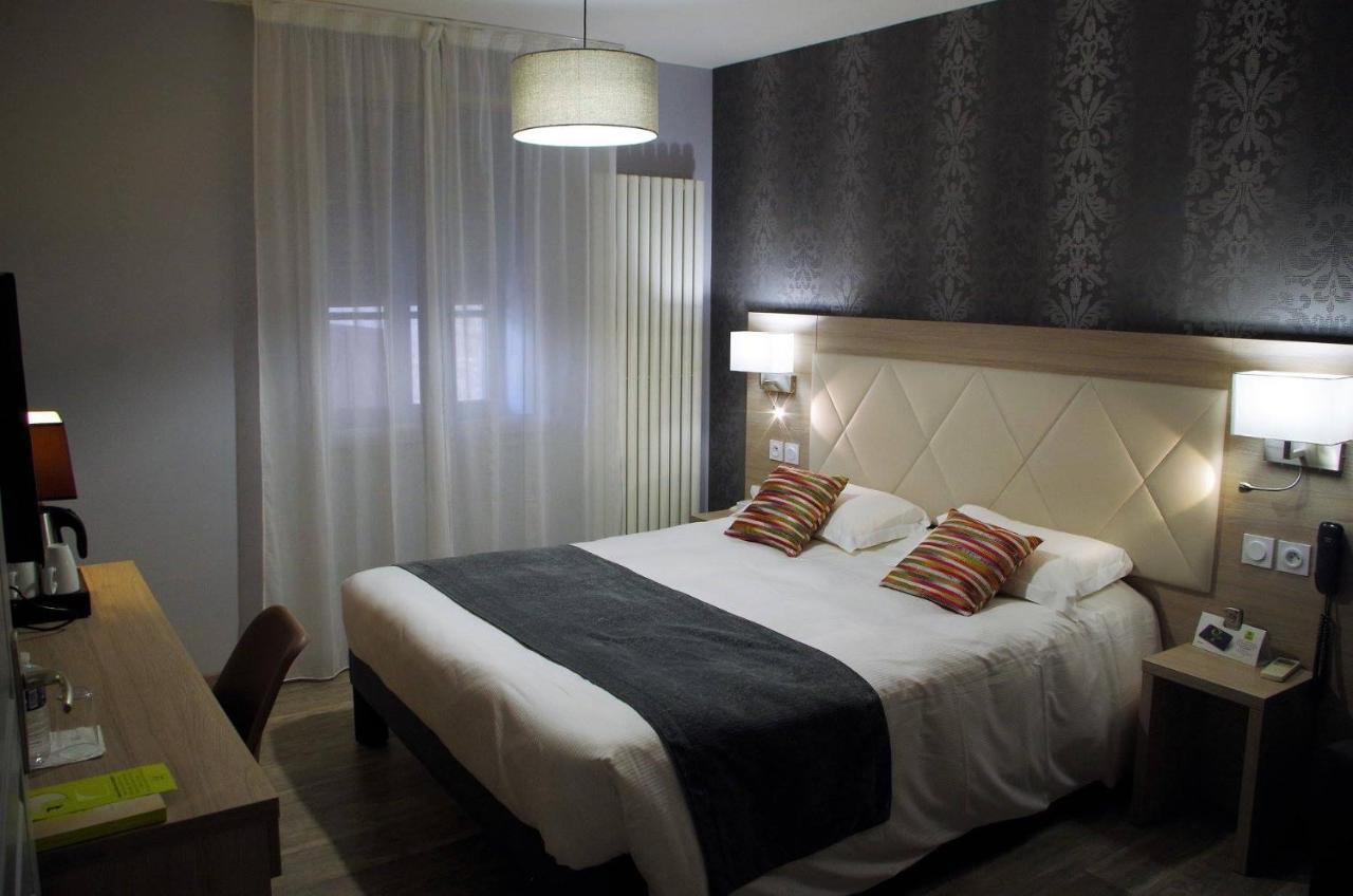 Logis Hotel Les Platanes Reyssouze Zewnętrze zdjęcie